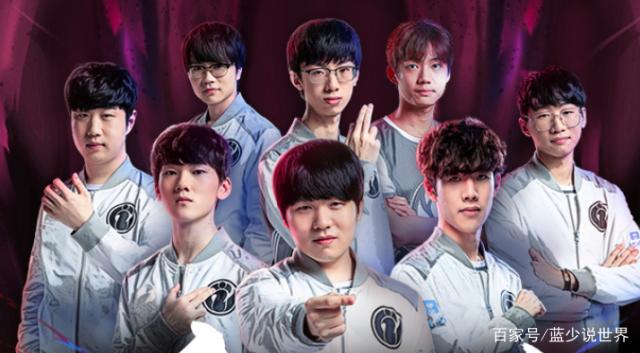 翘首以盼的 翘首以盼的