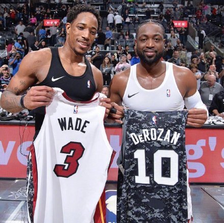 凭借其高速 凭借其高速