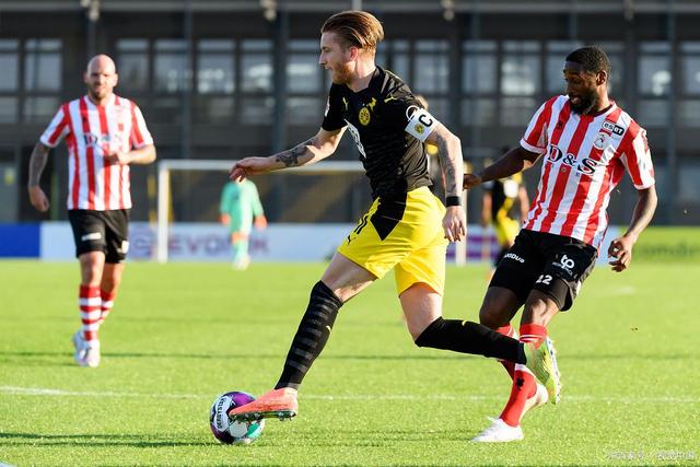 亮的封堵彻 亮的封堵彻